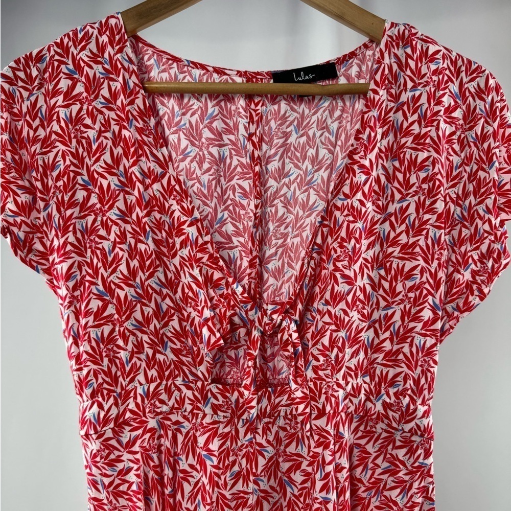 Lulus Dondi Print Tie-Front‎ Short Sleeve Romper in Red and White Size Small - Picture 6 of 13